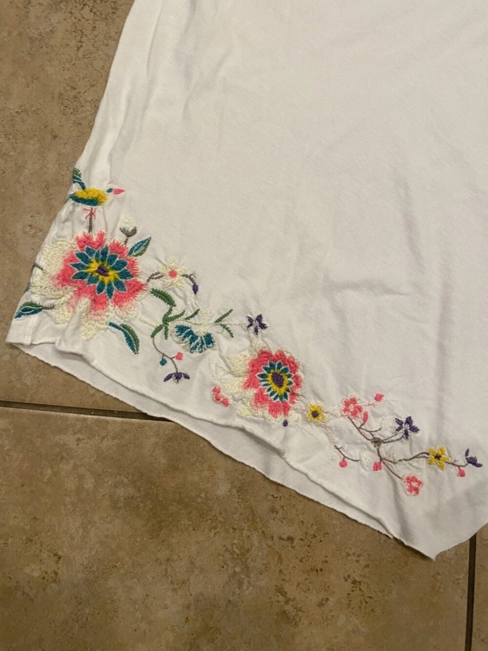 Johnny Was JW Los Angeles White Embroidered Floral Short Sleeve Top S Small - Picture 6 of 15